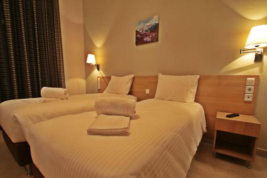 Omilaia Hotel Gardiki Esterno foto
